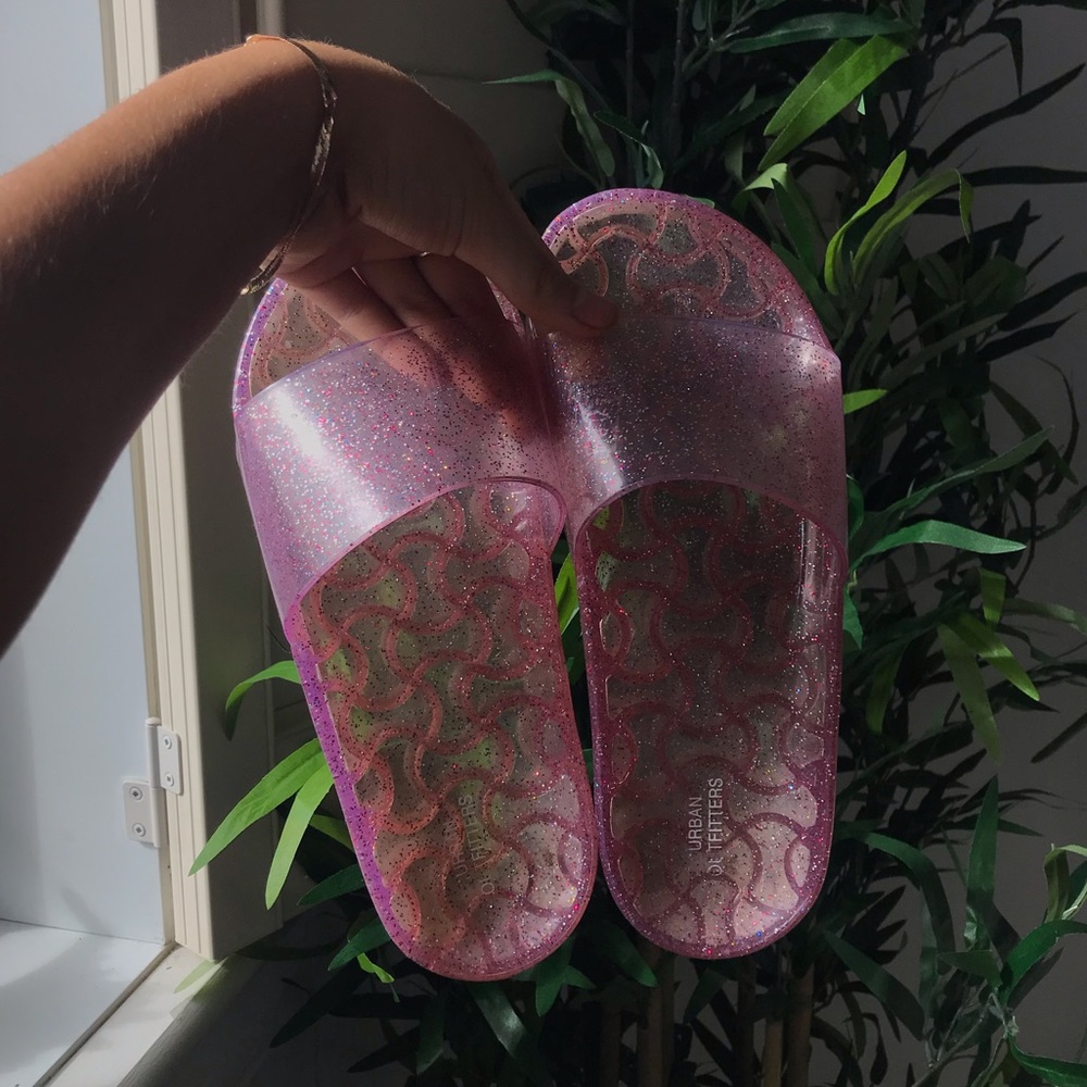 Sparkly gummy slides